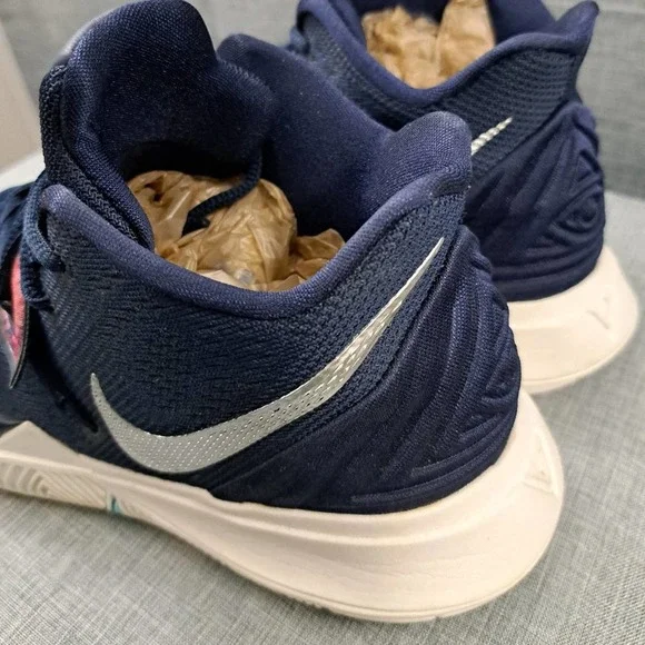 Nike Kyrie Irving V's Galaxy Navy Blue A02918-900 Men's Size